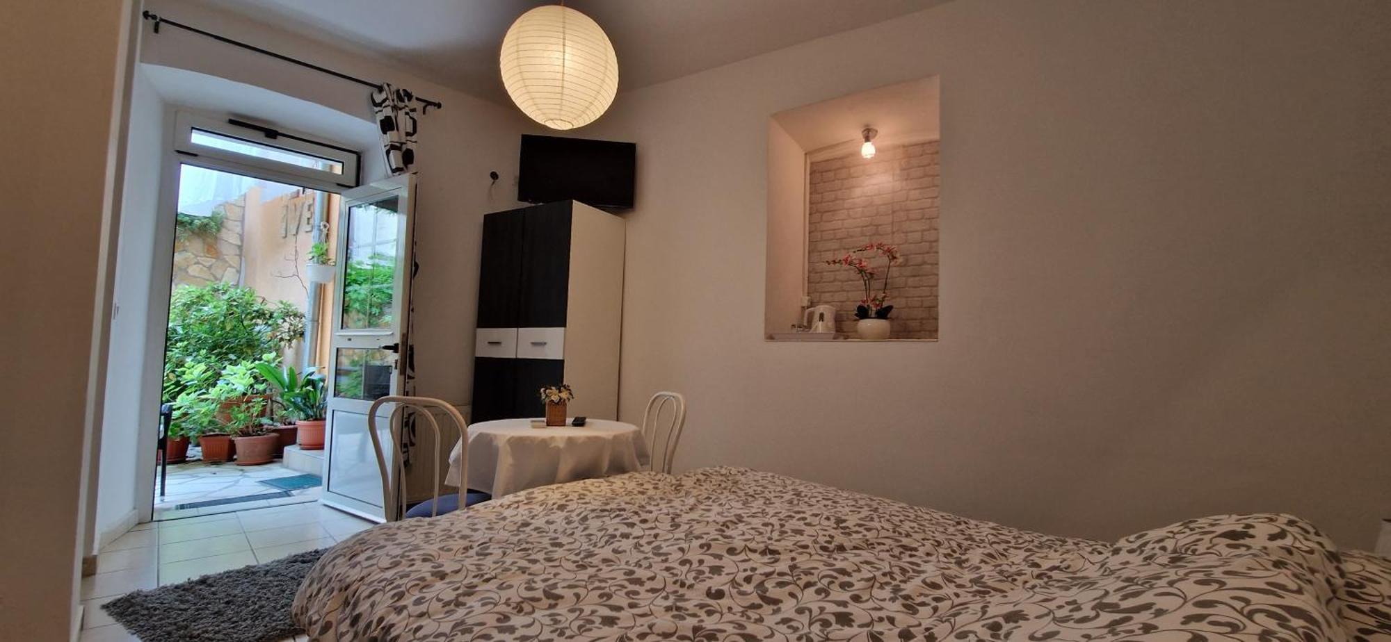 Guesthouse Ivan Skradin Bagian luar foto