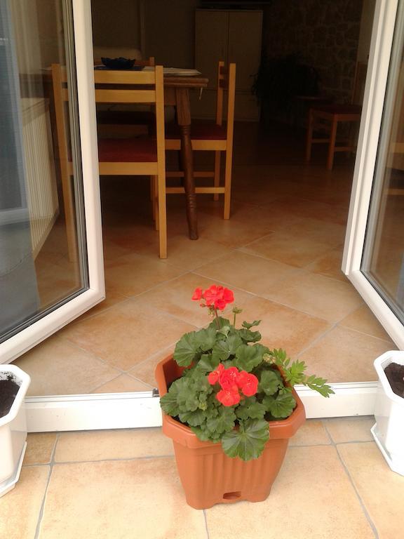 Guesthouse Ivan Skradin Bagian luar foto