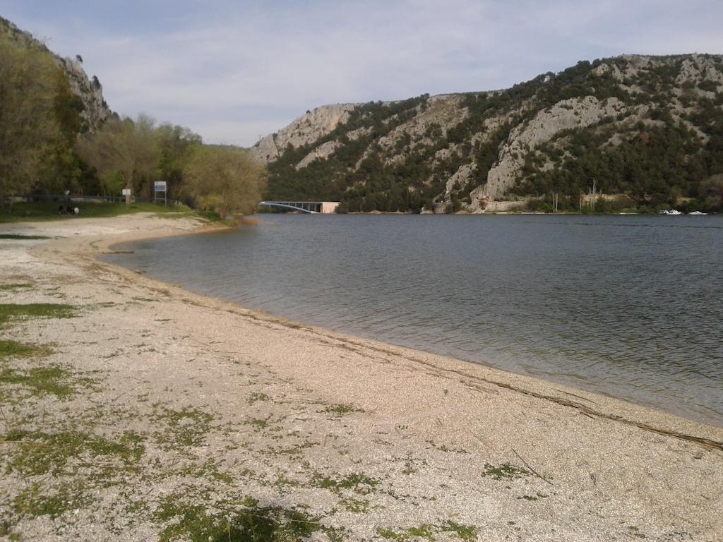 Guesthouse Ivan Skradin Bagian luar foto